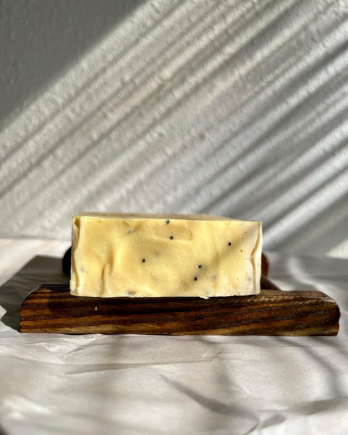 Lemon Poppyseed soap bar